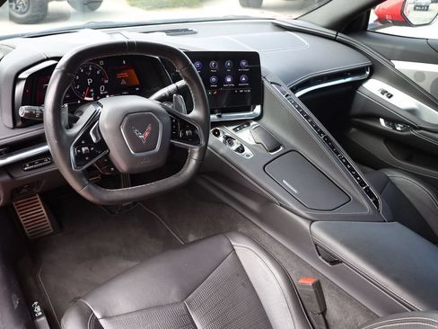 Used 2020 Chevrolet Corvette Stingray Preferred Cpe w/ 2LT Preferred Equipment Group RWD image 12