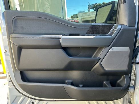 Used 2023 Ford F150 Lightning Lariat w/ Equipment Group 511A High image 9