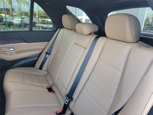 Used 2024 Mercedes-Benz GLE 350 4MATIC image 15
