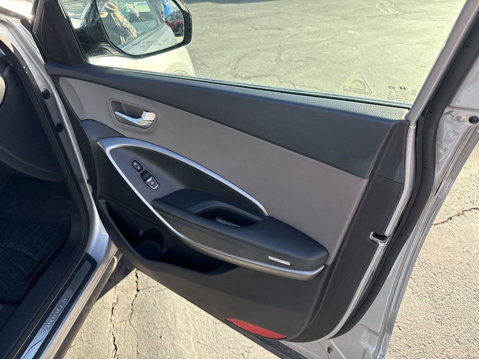 Used 2019 Hyundai Santa Fe XL AWD/4WD image 24