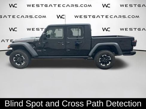 Used 2026 Jeep Gladiator Rubicon w/ Safety Group AWD/4WD image 14