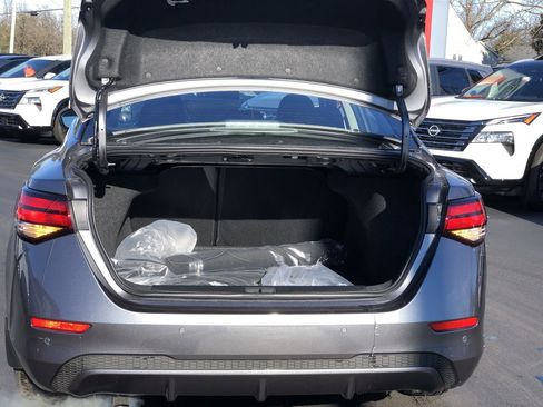 New 2025 Nissan Sentra S image 17