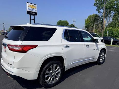 Used 2019 Chevrolet Traverse Premier w/ LPO, Floor Liner Package AWD/4WD image 4