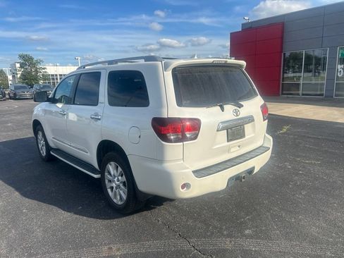 Used 2018 Toyota Sequoia Platinum AWD/4WD image 5