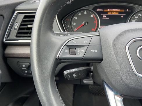 Certified 2022 Audi Q5 2.0T Premium w/ Convenience Package image 18