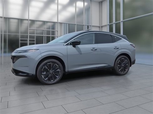 Certified 2025 Nissan Murano Platinum w/ Cargo Package image 4