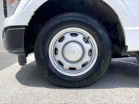 Used 2022 Ford F150 XL w/ Equipment Group 101A High RWD image 8