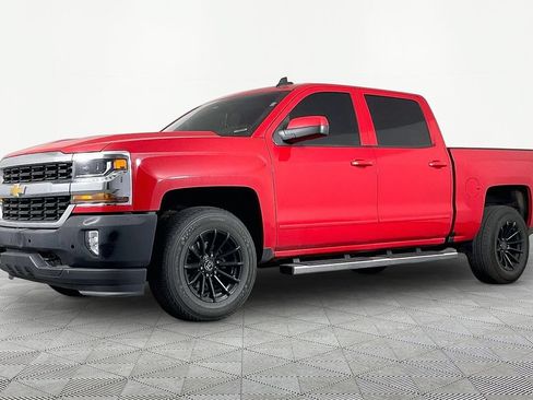 Used 2018 Chevrolet Silverado 1500 LT w/ Texas Edition AWD/4WD image 1