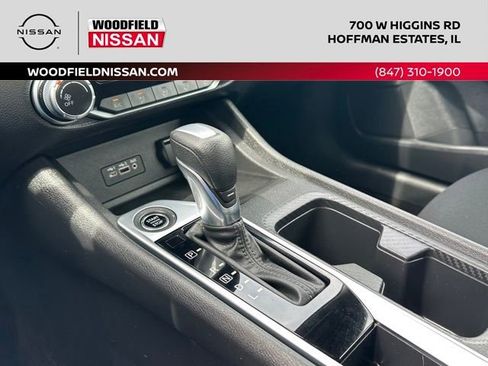 Used 2023 Nissan Sentra SV FWD image 34