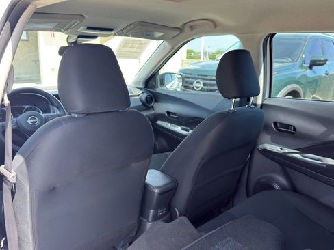 Used 2024 Nissan Kicks S image 26