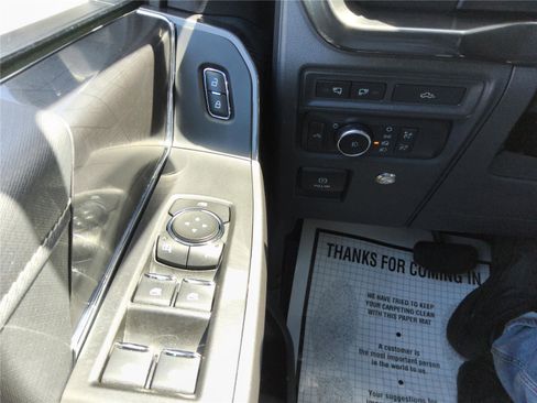 Used 2022 Ford F150 XLT w/ Equipment Group 302A High image 33