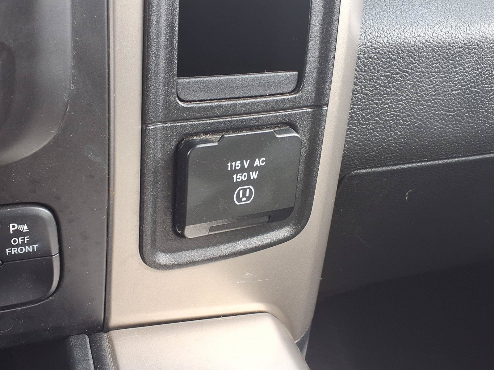 Used 2015 RAM 1500 Outdoorsman RWD image 24