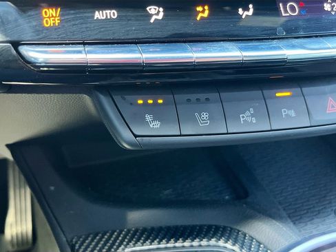 Used 2025 Cadillac CT5 Sport image 20