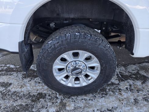 Used 2020 Ford F350 XLT w/ XLT Value Package image 14