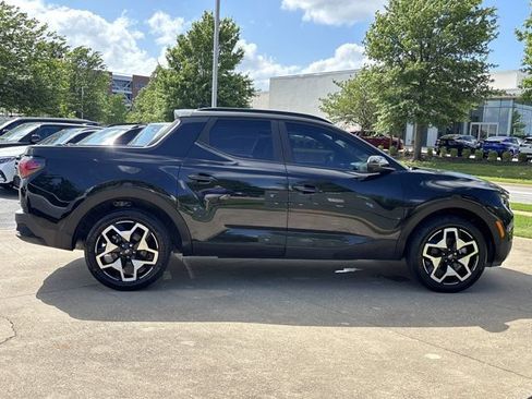 Used 2024 Hyundai Santa Cruz Limited AWD/4WD image 2
