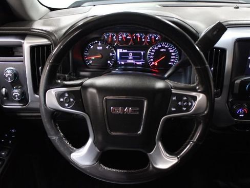 Used 2018 GMC Sierra 1500 SLE w/ SLE Value Package AWD/4WD image 33