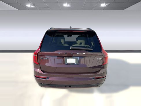New 2026 Volvo XC90 T8 Ultra w/ Protection Package AWD/4WD image 10