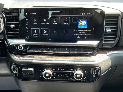 Used 2024 GMC Sierra 1500 Elevation w/ LPO, Elevation Black Package AWD/4WD image 11