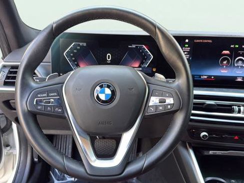 Used 2023 BMW 330i Sedan w/ Driving Assistance Package RWD image 15