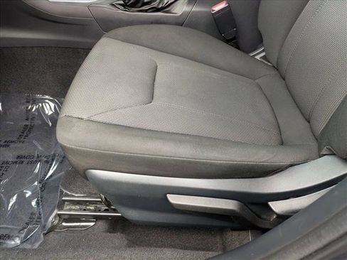 Used 2019 Subaru Impreza 2.0i Premium image 11