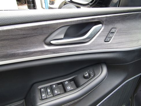 Used 2021 Jeep Grand Cherokee L Limited image 26