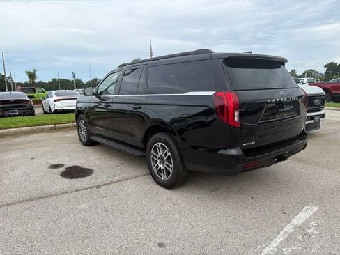 Used 2025 Ford Expedition Max Active RWD image 7