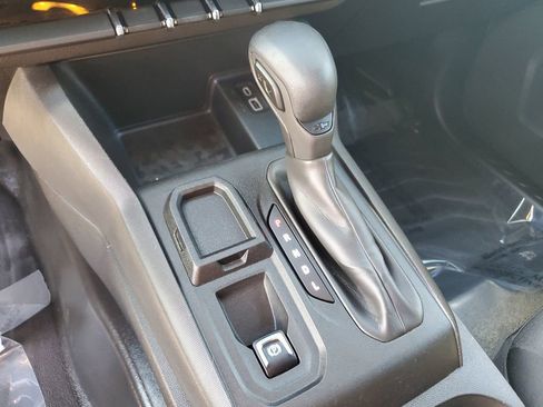 Used 2023 Chevrolet Colorado W/T image 24