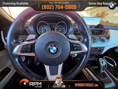 Used 2009 BMW Z4 sDrive35i image 13