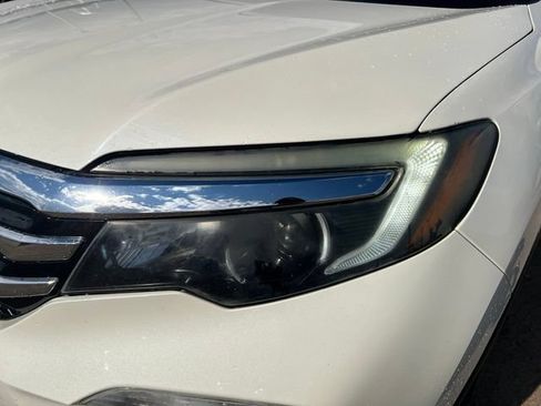Used 2016 Honda Pilot Touring image 11