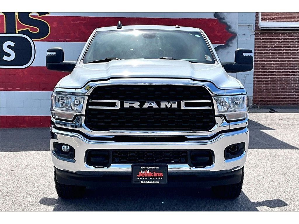 Used 2024 RAM 2500 Big Horn w/ Off Road Package AWD/4WD image 3