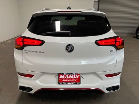 Used 2023 Buick Encore GX Select w/ Sport Touring Package AWD/4WD image 4