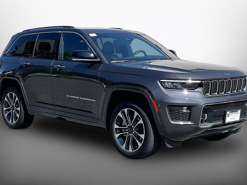 Certified 2023 Jeep Grand Cherokee Overland AWD/4WD image 1