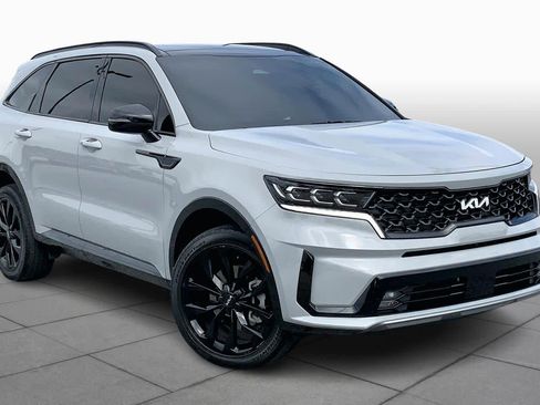 Used 2023 Kia Sorento SX image 3
