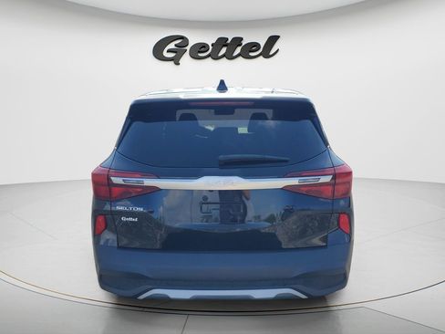 Used 2022 Kia Seltos LX AWD/4WD image 6