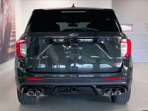 Used 2022 Ford Explorer ST w/ Equipment Group 401A image 5