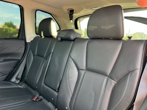 Used 2021 Subaru Forester Limited AWD/4WD image 17