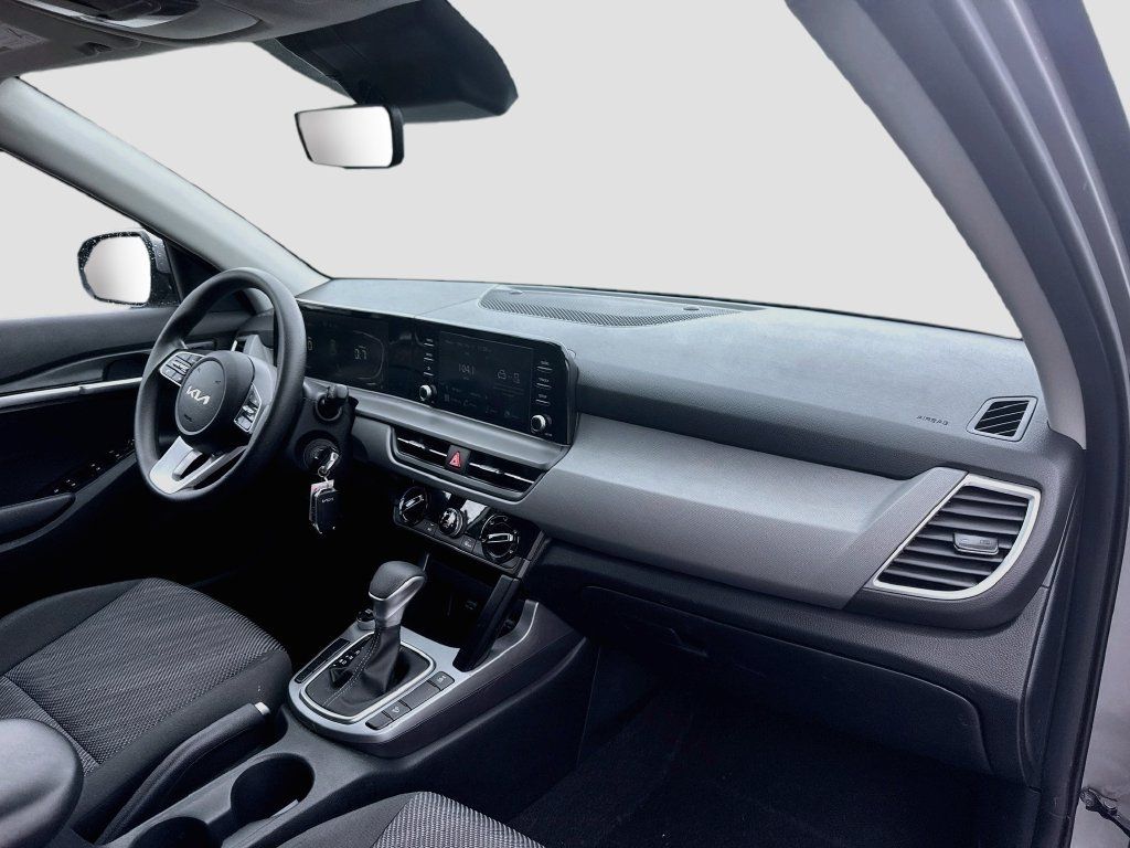 Certified 2024 Kia Seltos LX AWD/4WD image 28