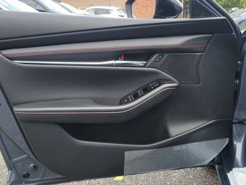 New 2026 MAZDA MAZDA3 Carbon image 17