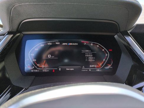 Certified 2025 BMW Z4 M40i w/ Edition RWD image 11