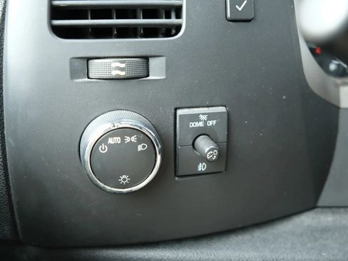 Used 2011 Chevrolet Silverado 1500 LT w/ Regional Value Package image 21