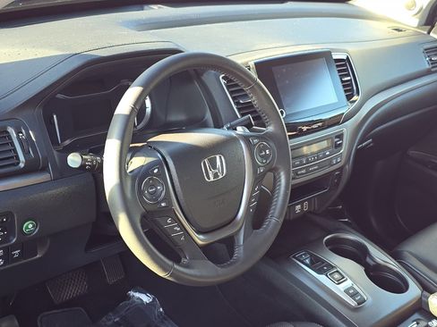Used 2023 Honda Ridgeline RTL image 9