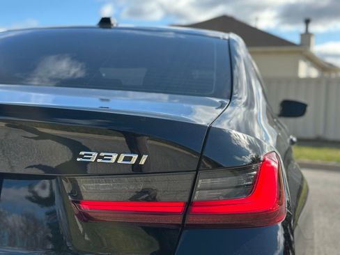 Used 2023 BMW 330i xDrive Sedan w/ Premium Package AWD/4WD image 14