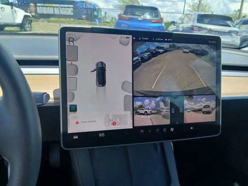Used 2023 Tesla Model 3 Standard Range RWD image 29