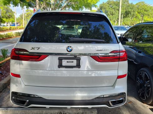 Used 2019 BMW X7 xDrive50i w/ M Sport Package AWD/4WD image 7