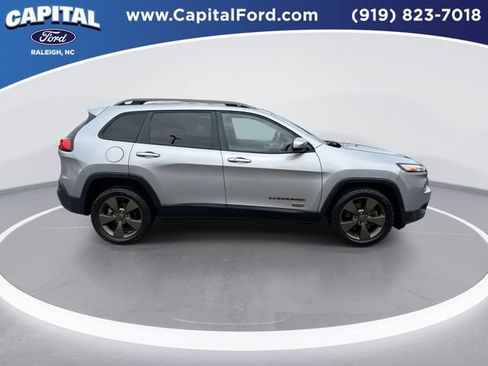 Used 2016 Jeep Cherokee 75th Anniversary image 9