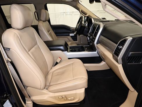 Certified 2019 Ford F350 Lariat w/ Lariat Ultimate Package image 22