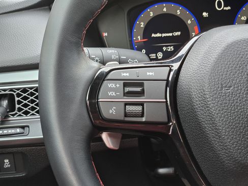 Certified 2025 Acura Integra A-Spec image 27