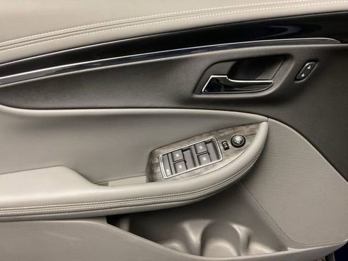 Used 2014 Chevrolet Impala LT image 11