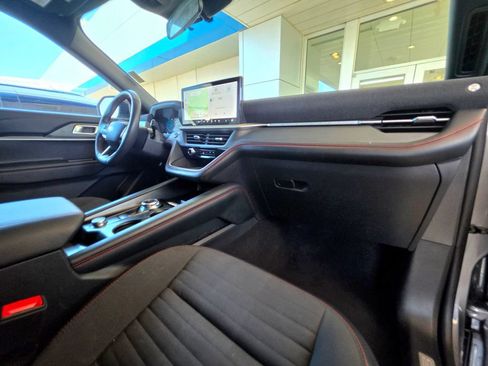Used 2025 Ford Explorer ST-Line AWD/4WD image 83