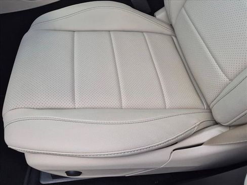 New 2026 Mercedes-Benz GLE 450 4MATIC image 4